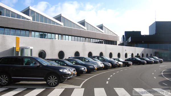 VIP PARKING B.V. bij Schiphol